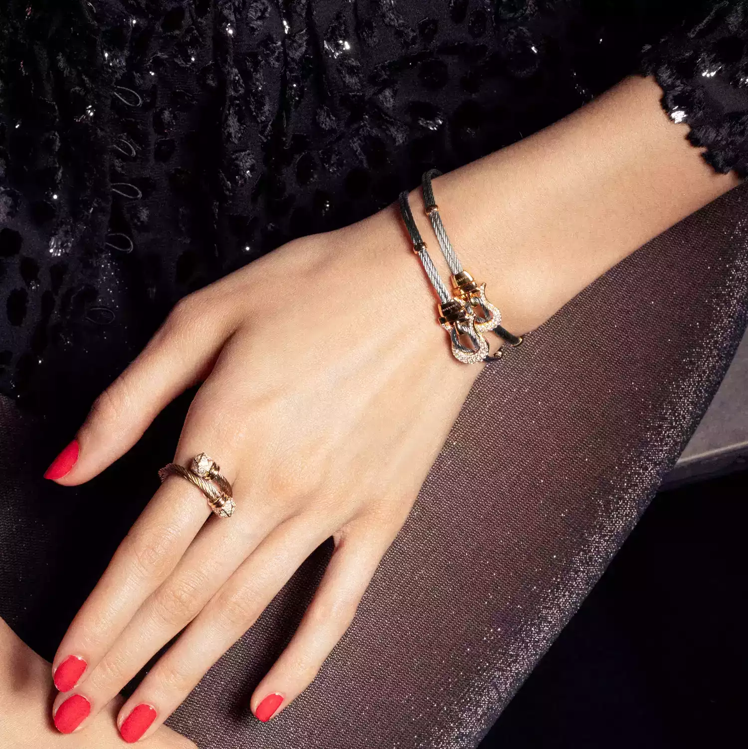 Cable Signature Biarritz Bangle 18KT - Image 5