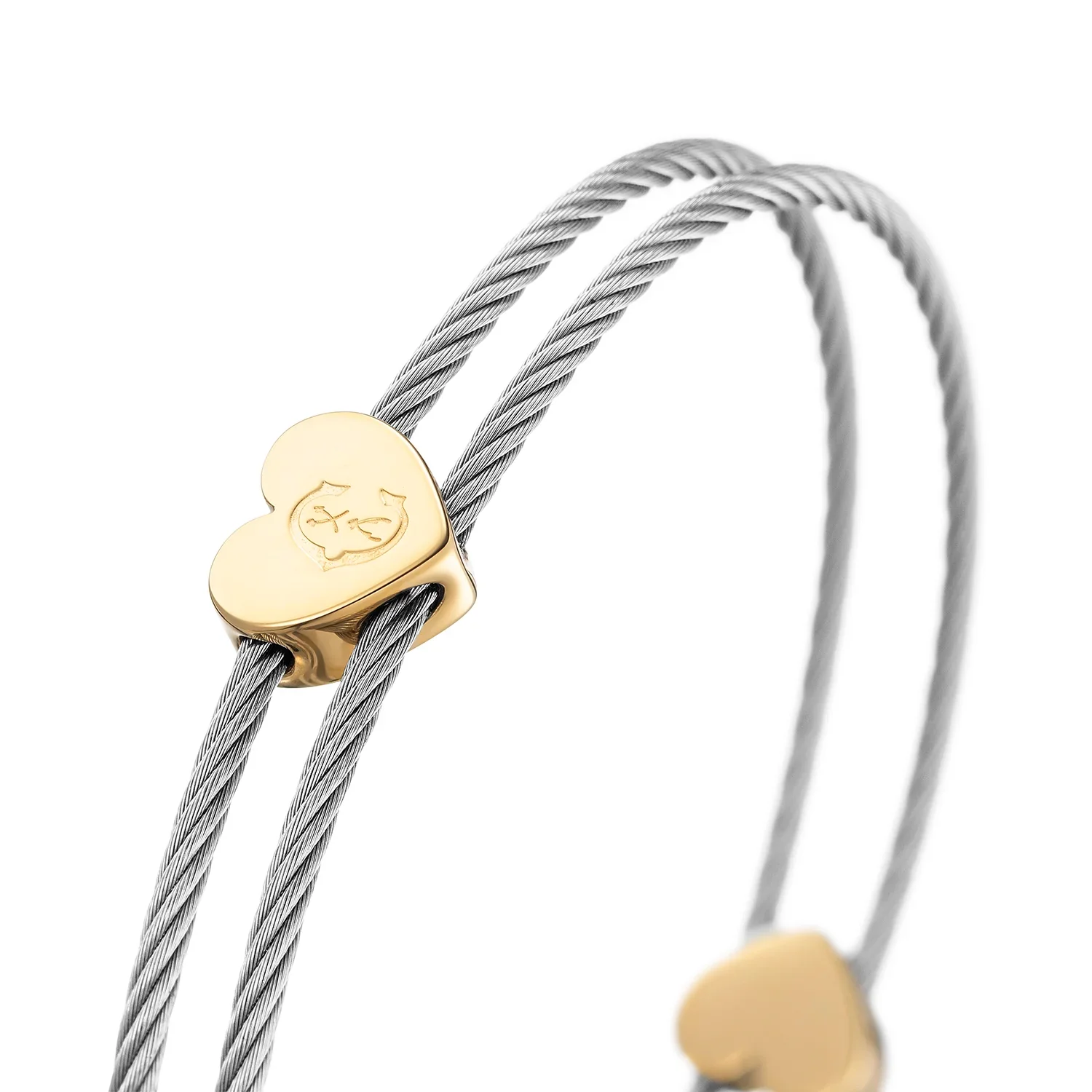 Cable Signature Coup de Foudre Hearts Bangle - Image 4