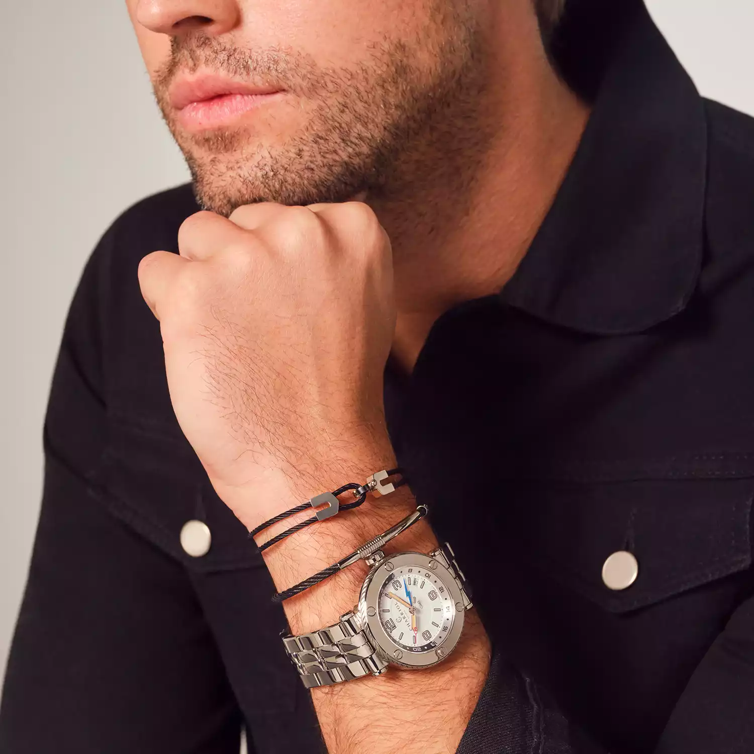 Cable Signature Coup de Foudre Horseshoe Bangle - Image 5